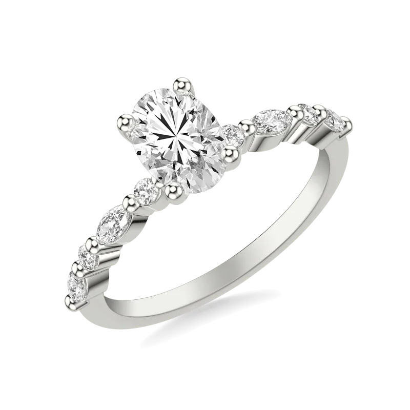 Fern Engagement Ring, Oval
