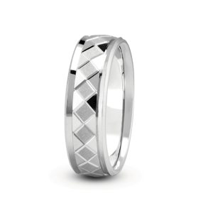 Diamond Cut Quilt Pattern (4Mm)Wedding Band Platinum (Setting Price)
